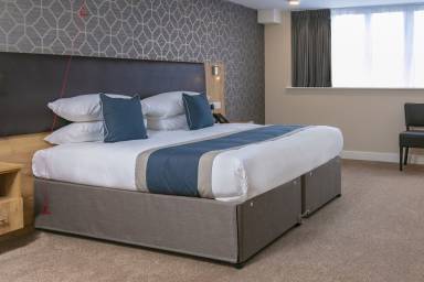 Hotel Ealing