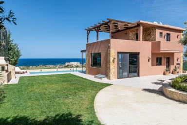 Villa  Maleme