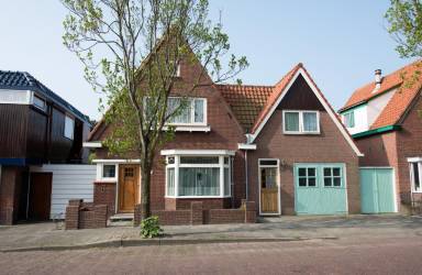 Ferienhaus in Egmond Aan Zee mit Garten, Grill und Terrasse