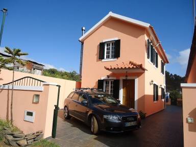 House Faja Da Ovelha