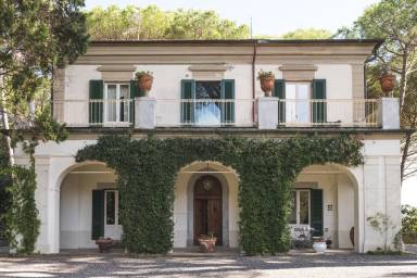 Case vacanza a Fauglia, la storia e le tradizioni della Maremma pisana - HomeToGo