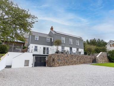 Cottage Perranporth
