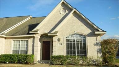 House College Station