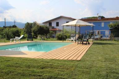 Villa Balcony Borgo A Buggiano