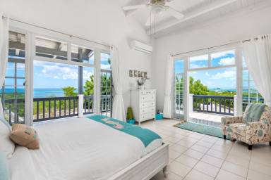 Airbnb  Providenciales