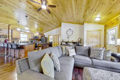 House  Warrensburg
