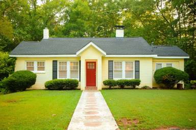 Cottage Roswell