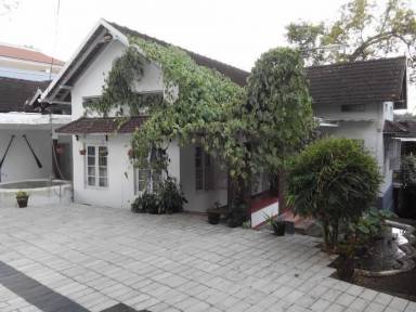 Accommodation Balcony/Patio Collectorate