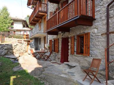 Casa con terrazza, griglia e sauna