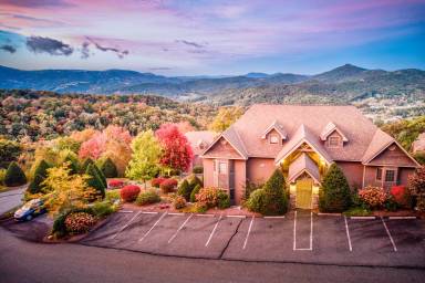 Condo Sugar Mountain
