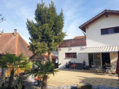 Bed & Breakfast  Biel