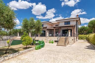 Villa  Altieri Viaggi