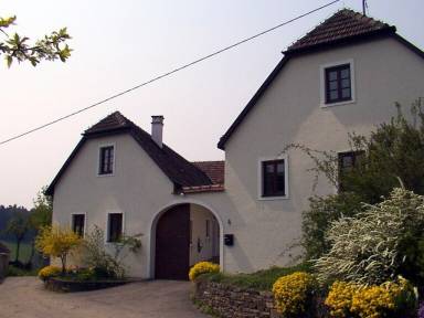 Farmhouse Emmersdorf an der Donau