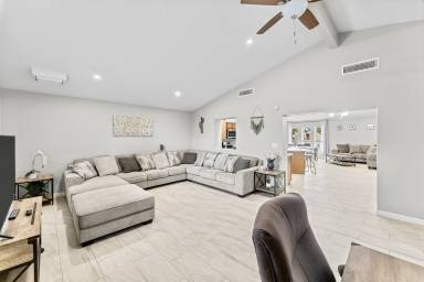 House  Sierra Vista