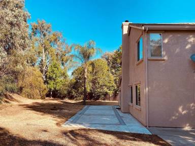 House Pet-friendly Brentwood