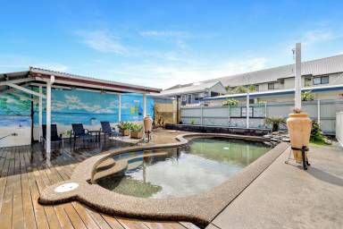 200 m² House