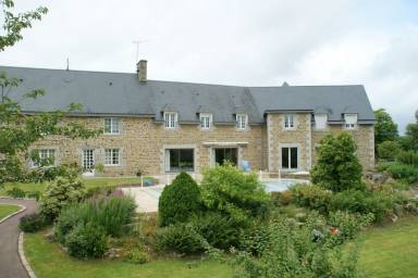 Bed and breakfast  Courson