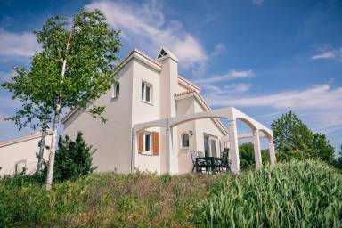 Bungalow with terrace & garden