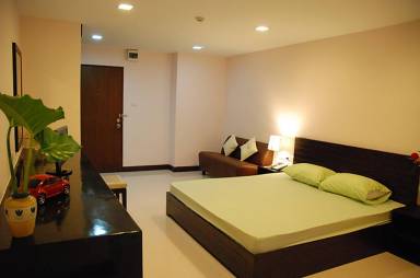 Apartment Huai Khwang