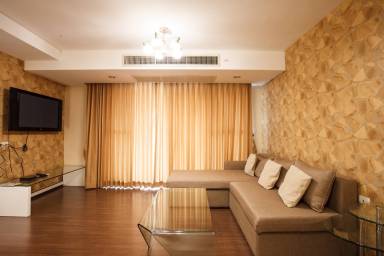 Appartamento Khlong Toei Nuea