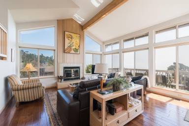 Airbnb  Cambria