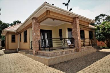 House  Entebbe