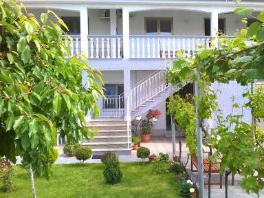Magnifico appartamento con terrazza e giardino