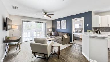 Apartment Sarasota Springs