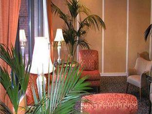 Lynchburg Grand Essential by IHG — photo 2