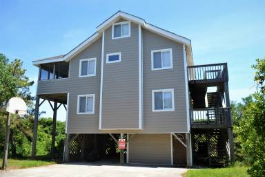 Vacation home with grill