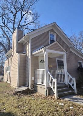 House  Canton