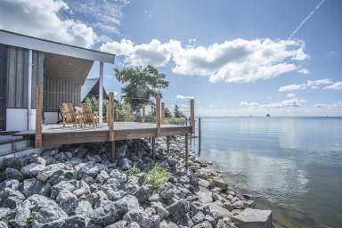 Chalet Bovenkarspel