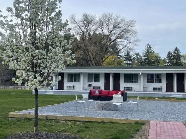 Motel Acton