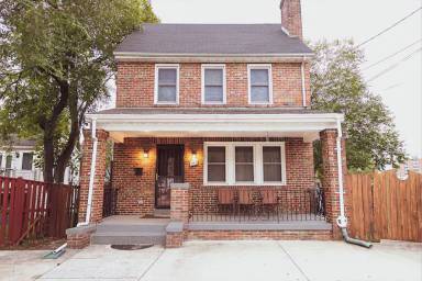 Airbnb  Silver Spring