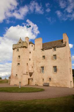 Castillo  Lothian Oriental