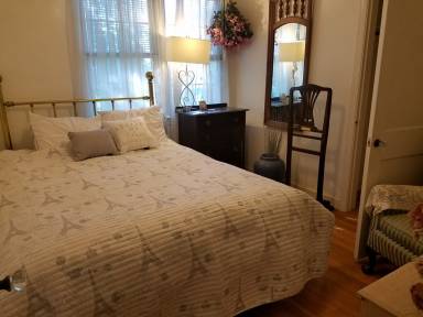 Private room  Falls Church