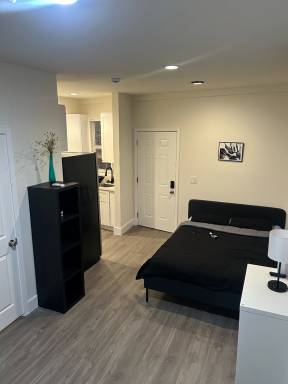 Modern Minimalist Studio