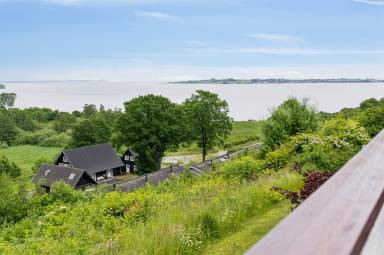Wohnung mit Garten, Whirlpool und Terrasse | Meerblick