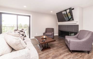 Condo  Rochester