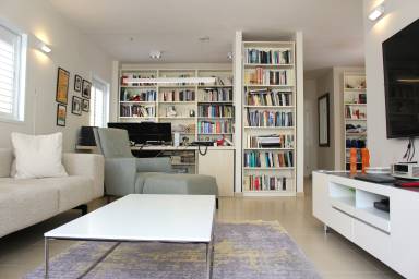 65 m² Apartment