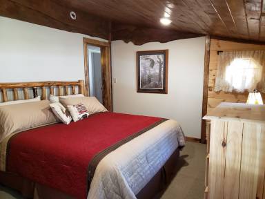 Cabin  Warrensburg