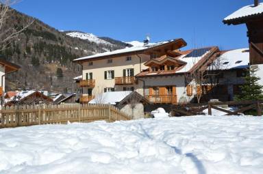 Accommodation  Commezzadura