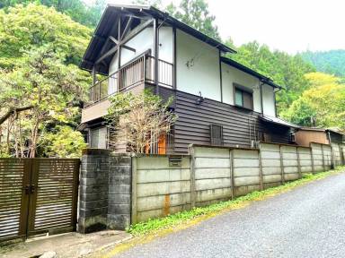House Hachioji