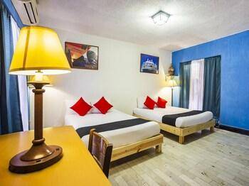 OYO 126 Hotel Antique Boutique Barrio Antiguo — photo 2
