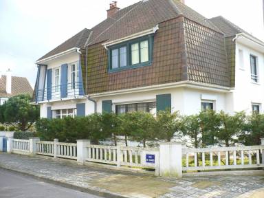 Villa 100 m²