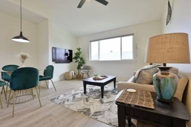 Apartment Four Corners