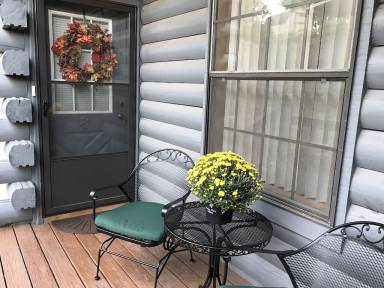 Cabin  Table Rock