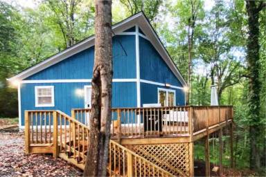 Lodge Easley