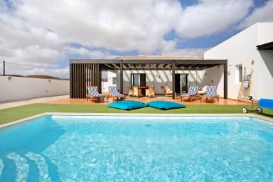 178 m² House