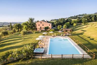 40 m² Farmhouse